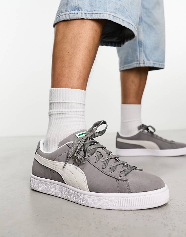 Puma Suede Classic XXI sneakers in dark gray with white detail